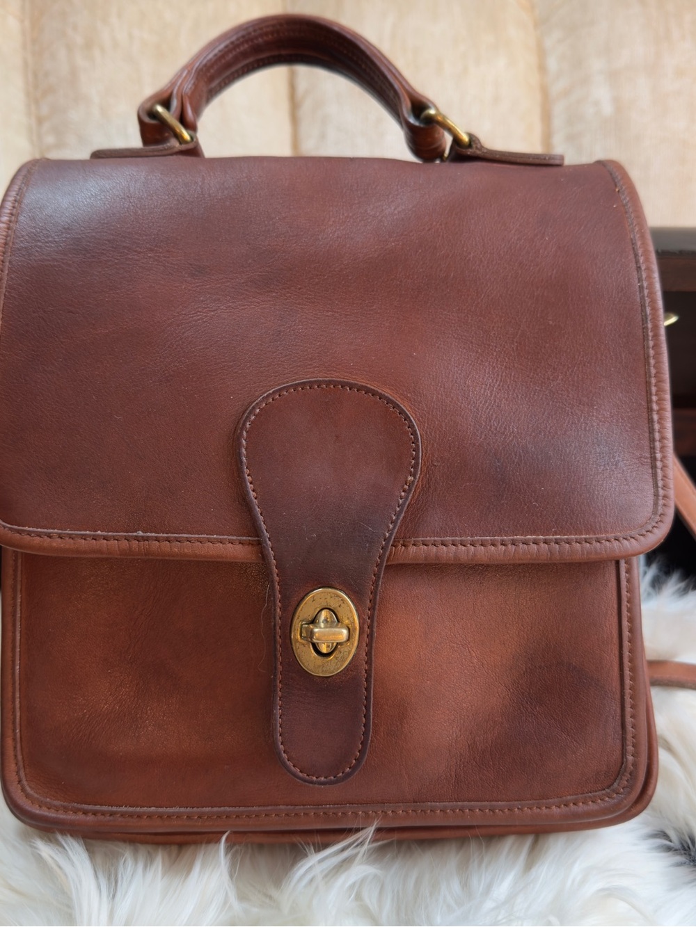 Vintage Coach Station bag 5130 USA made British Tan Glove Tanned leather